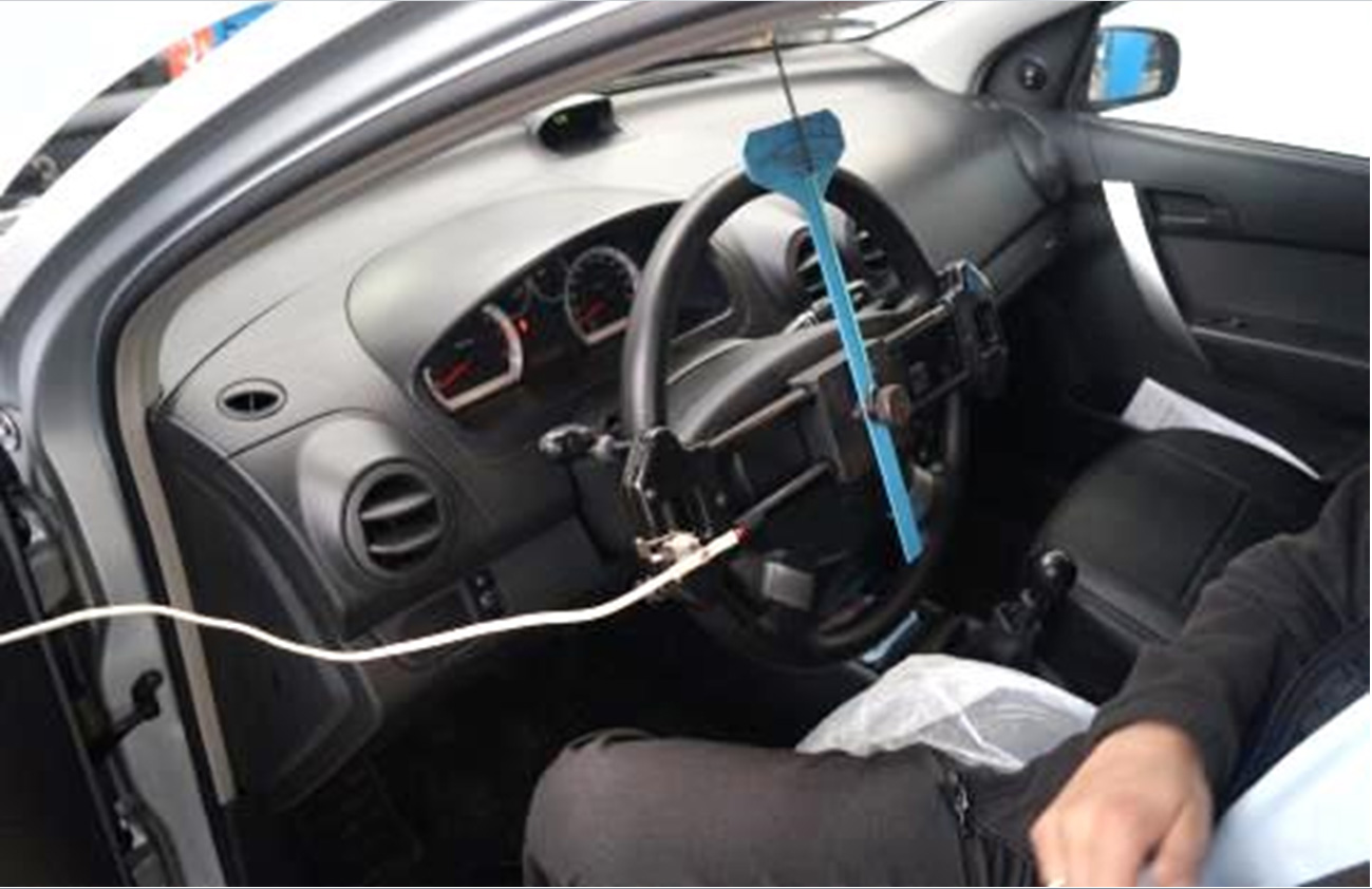 Люфт в рулеовм колесе