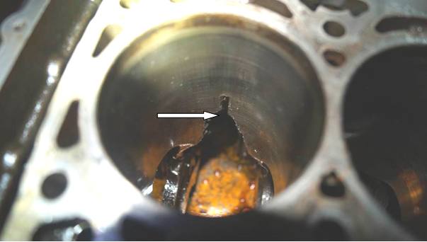 Фото 37. Разрушение 1-го цилиндра