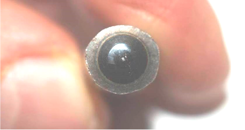 Фото 25. Стачивания металла ролика с образованием граней. Вид с торцевой части