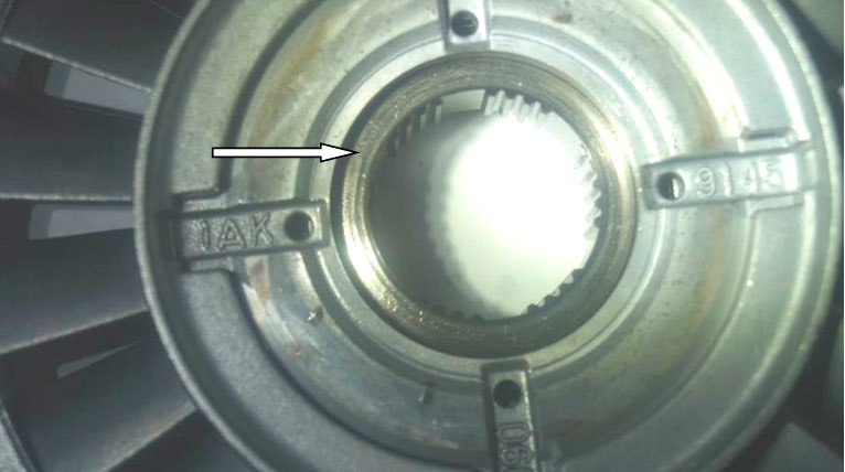 Фото 12, 13. Следы побежалости