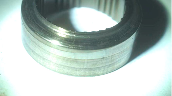 Фото 16. Износ и стачивание металла торцевой части ступицы