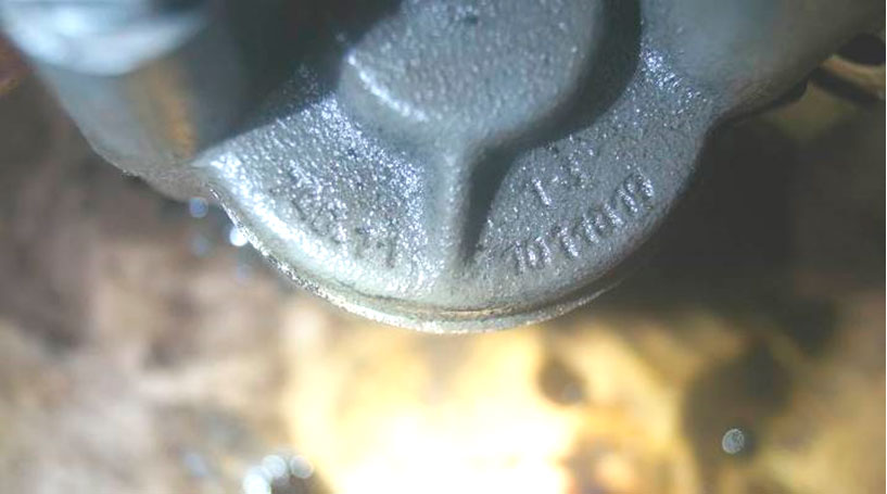 Фото 4. Номера на корпусе масляного насоса