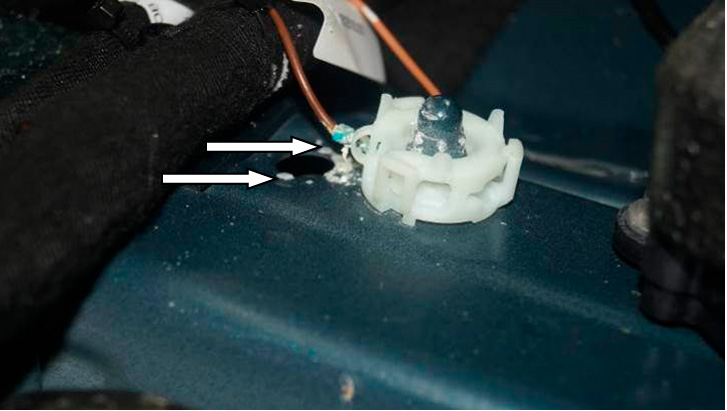 Фото 15. Вещество белого цвета.