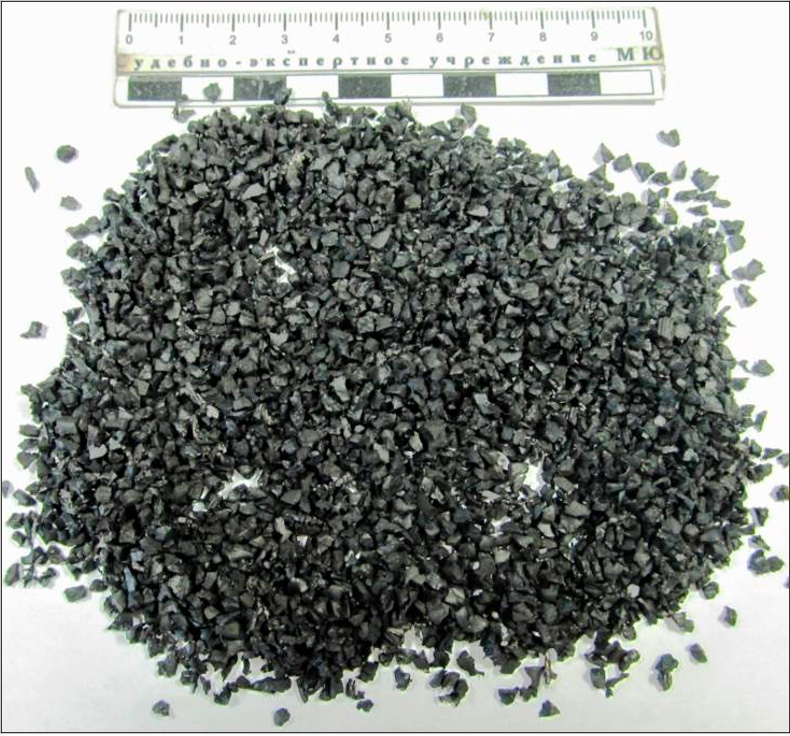 Фото 4. Резиновая крошка от шины колеса автомобиля АУДИ.