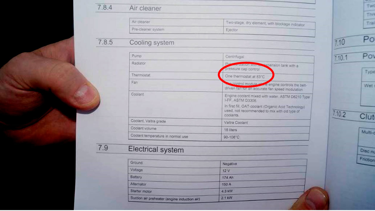 Илл. 1. Температура, при которой открывается термостат (показано в красном круге).