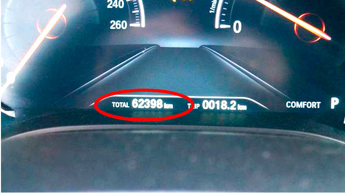 Фото 2. Пробег автомобиля 62398 км.