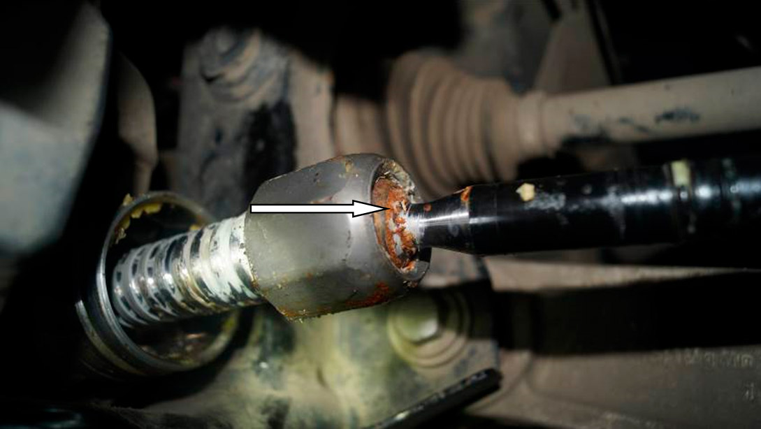 Фото 14. Коррозийные наложения.