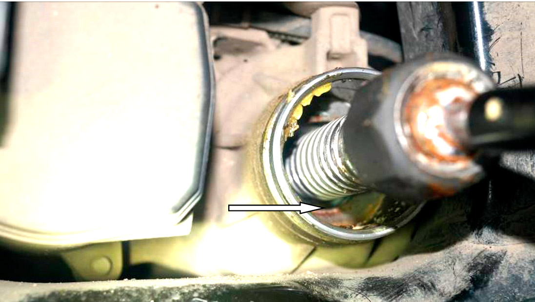 Фото 15. Коррозийные наложения.