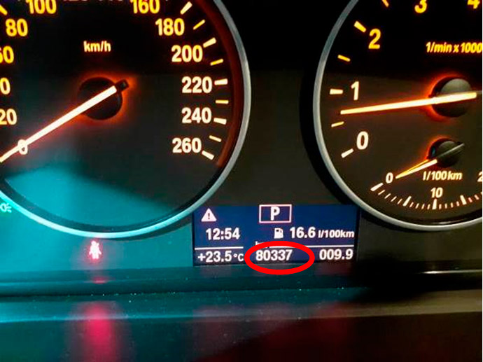 Фото 3. Пробег автомобиля: 80337 км.