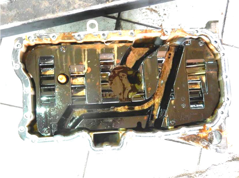 Фото 19. Масляный поддон