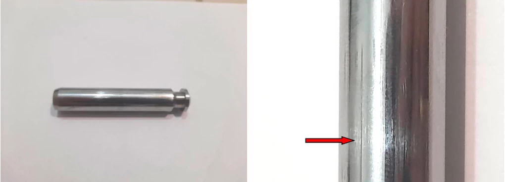 Фото 55,56. Плунжер и вертикальные потёртости металла, риски – показано красной
стрелкой