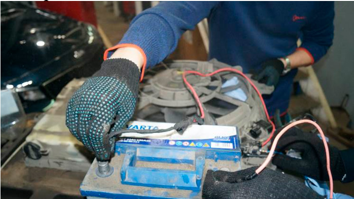 Фото 40. Проверка работоспособности вентилятора