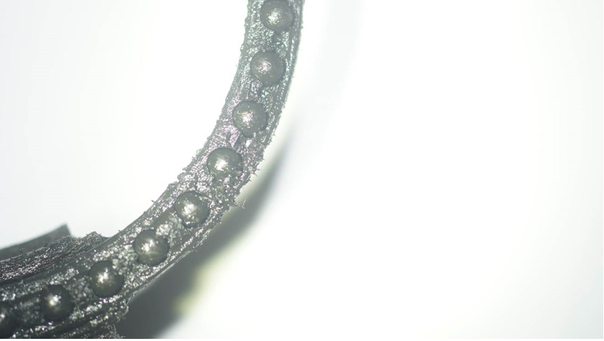 Причины выхода из строя опорных подшипников передней подвески