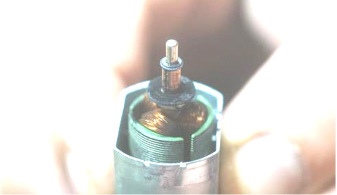 Сгорел замок в двери автомобиля SKODA SUPERB